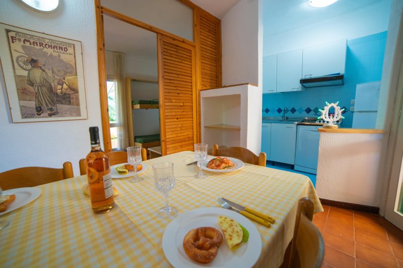 Alba Apartment  with Pool and Sea n.109