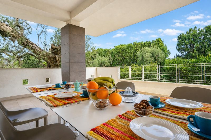 Villa Torricella Pool and Sunny Garden