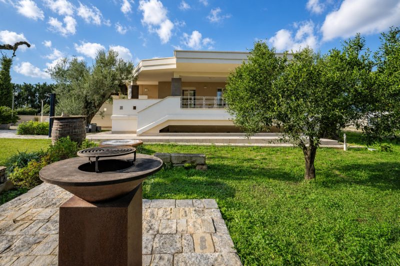Villa Torricella Pool and Sunny Garden