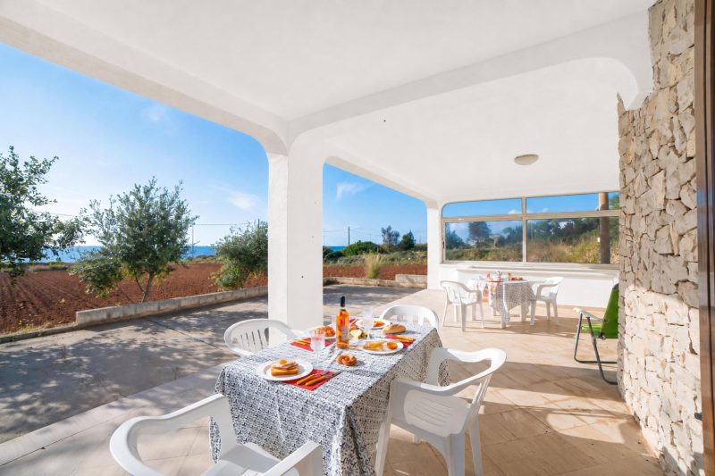 La Conchiglia di Torre Vado with Sea View