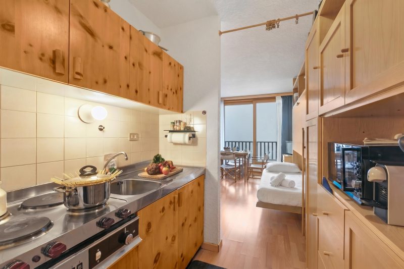 Studio Sansi 34 with Balcony Views