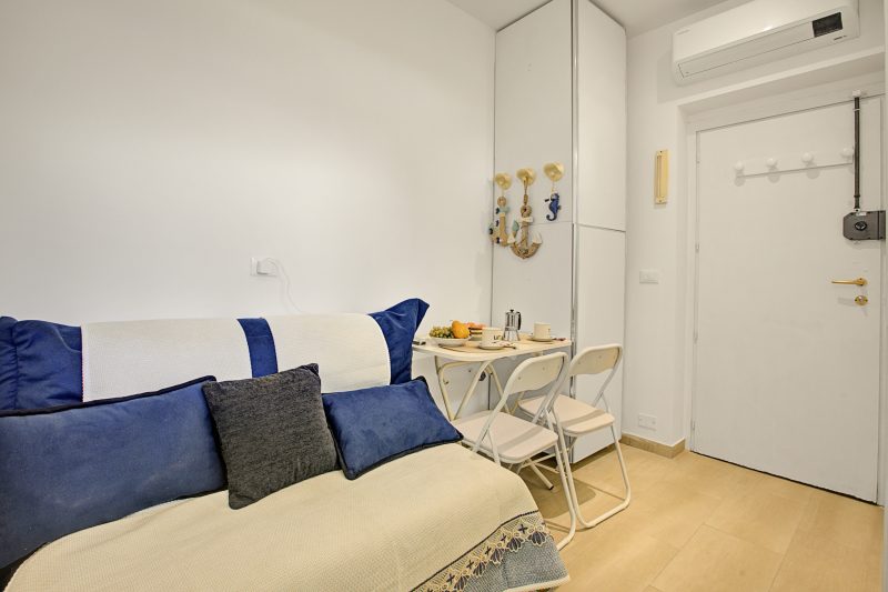 Jolie Sur La Mer - Petit Studio with Shared Pool