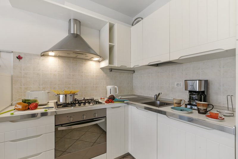 Torbolino - Apt with Balcony. Pool & Views