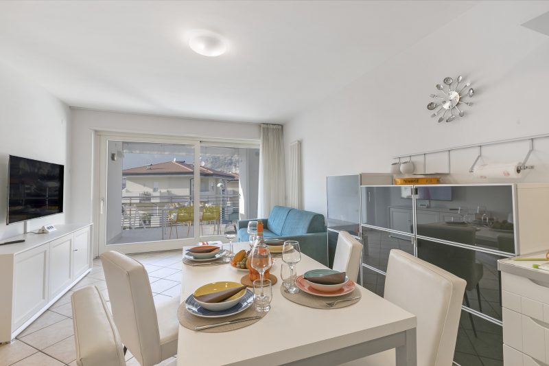 Torbolino - Apt with Balcony. Pool & Views