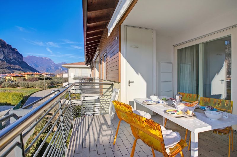 Torbolino - Apt with Balcony. Pool & Views