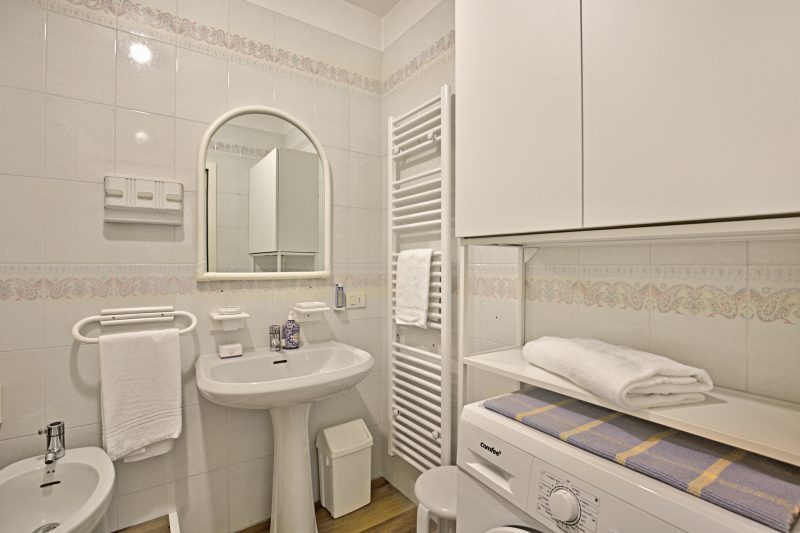 Garden & Surf Residenza By Max with Pool & Balcony
