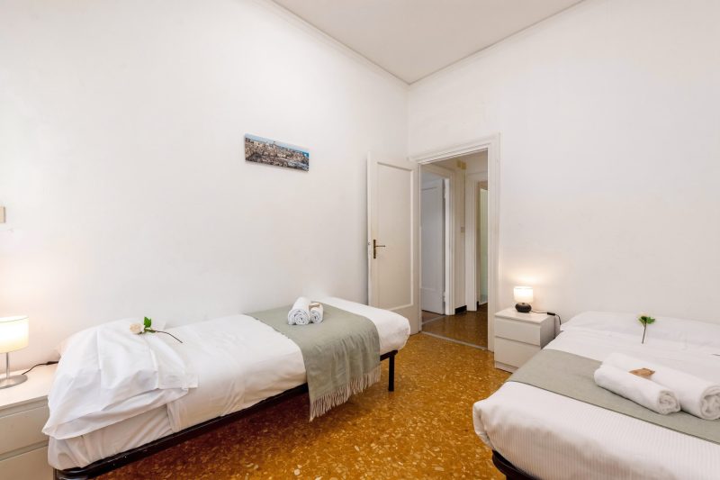 House Rondinella Genova City Center