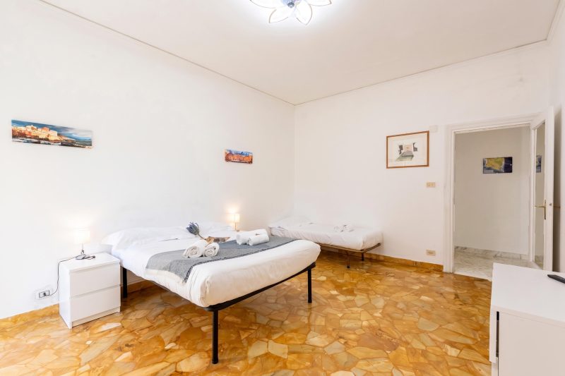 House Rondinella Genova City Center