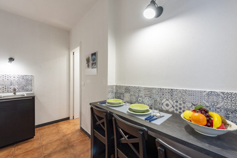 Yard Apartment with Balcony in Vernazza