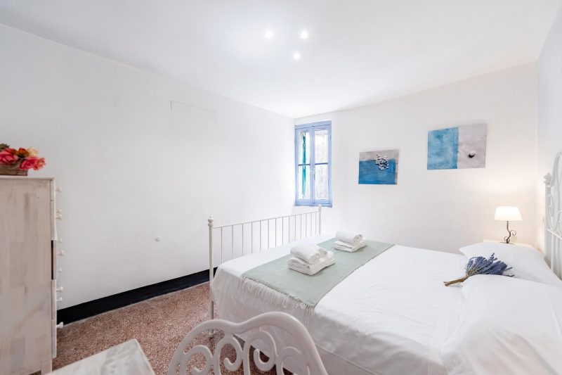 Charming Apartment with Balcony In Vernazza