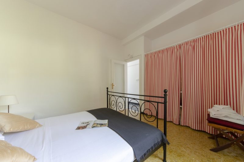 Lovely Apartment in Monterosso with Sea View Balcony