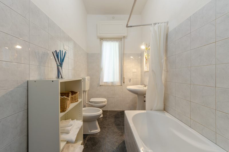 Lovely Apartment in Monterosso with Sea View Balcony