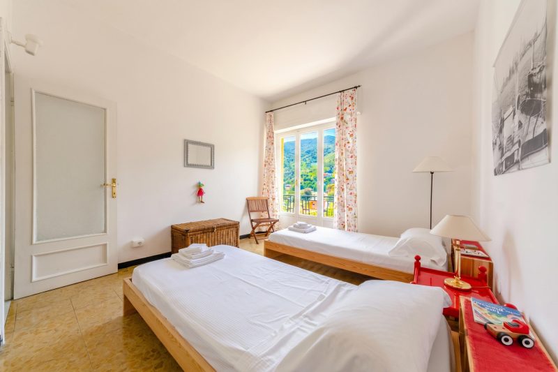Lovely Apartment in Monterosso with Sea View Balcony