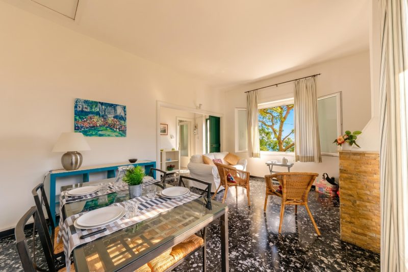Lovely Apartment in Monterosso with Sea View Balcony