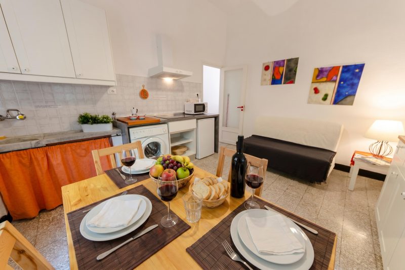Graceful House in Monterosso 1min from the Beach