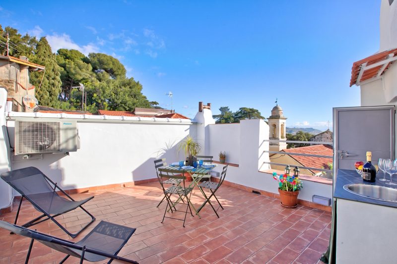 La Torretta Holiday Home with Terrace, Sanremo
