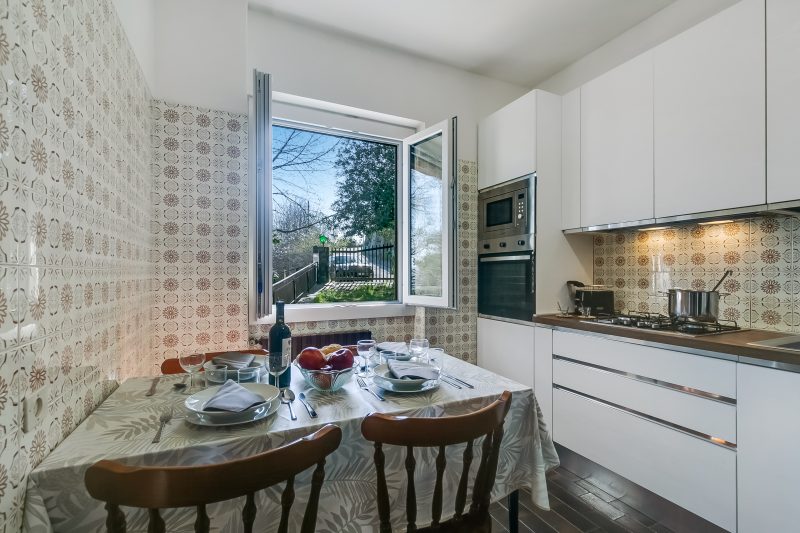 Lago Azzurro Villa: Infinity Lake View