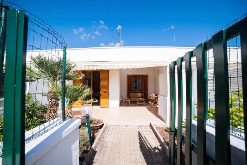 Villetta Tesea In Residence Near The Sea
