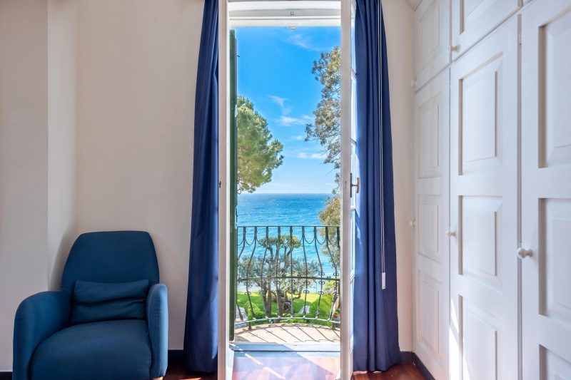 Wonderful Villa with Sea View Terrace In Mulinetti