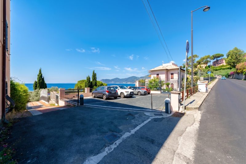 Wonderful Villa with Sea View Terrace In Mulinetti