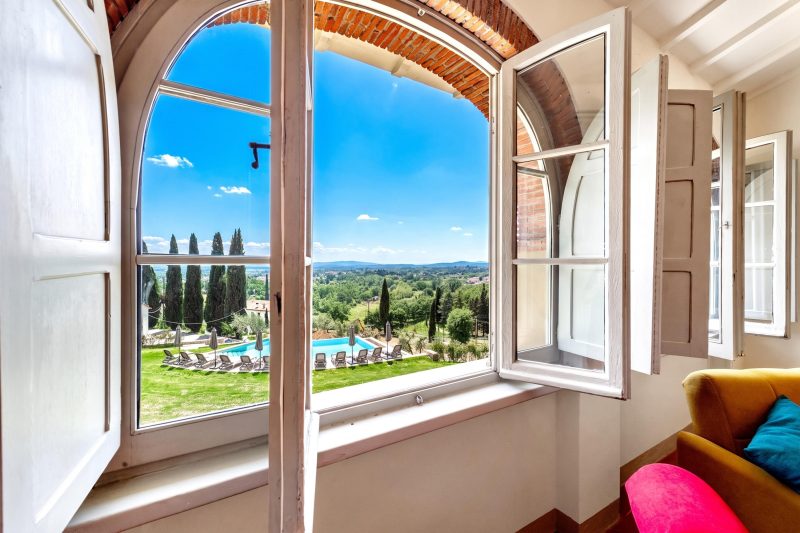 Villa Chimera Green 10 with Pool & Gym