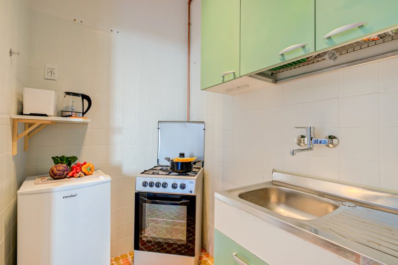 Missy Apartment Peschiera del Garda Studio w/ Parking