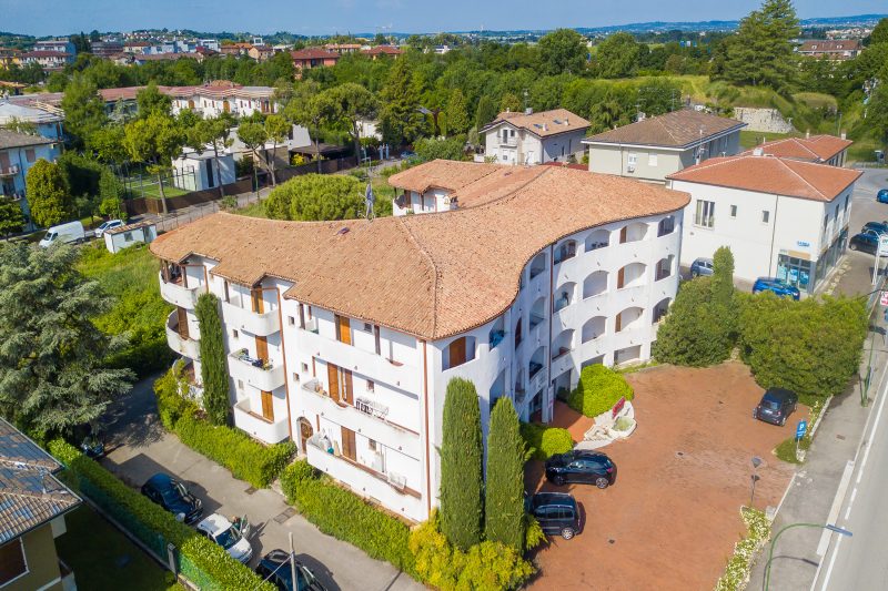 Missy Apartment Peschiera del Garda Studio w/ Parking