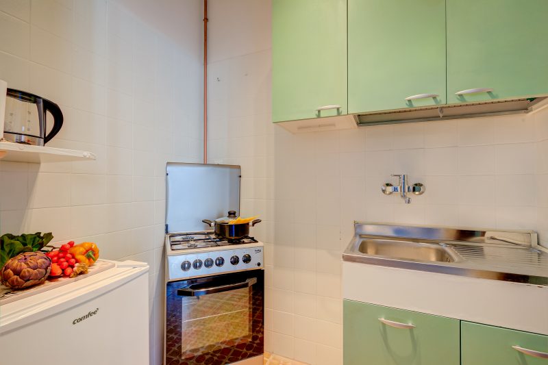 Missy Apartment Peschiera del Garda Studio w/ Parking