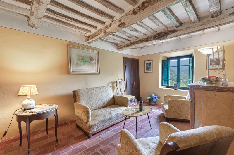 Villa Ortensie - Garden and Views in Marliana