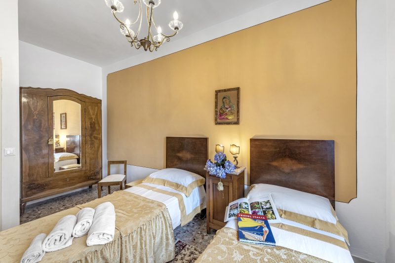 Villa Ortensie - Garden and Views in Marliana