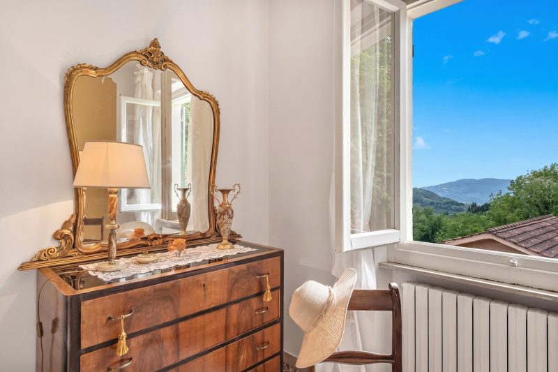 Villa Ortensie - Garden and Views in Marliana