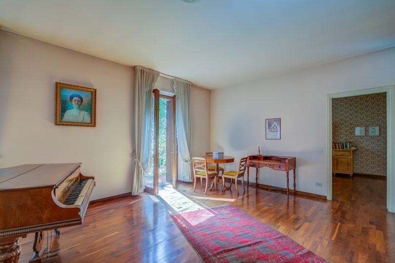 Villa Fiora Tra Le Colline E Il Lago Private Garden + Parking