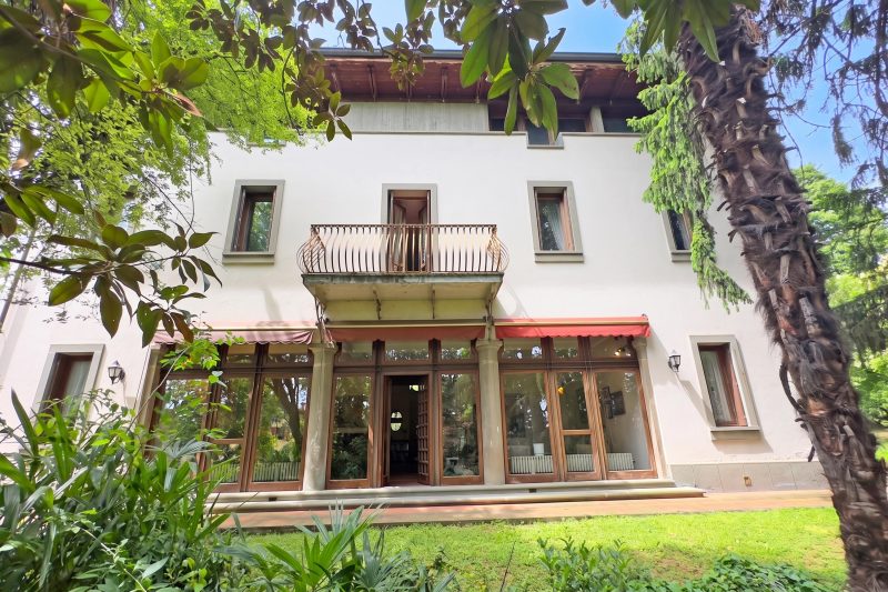 Villa Fiora Tra Le Colline E Il Lago Private Garden + Parking