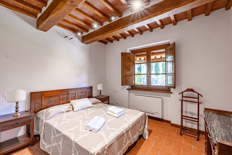 Villa Vittoriano - Tuscan Villa for 7 with Jacuzzi
