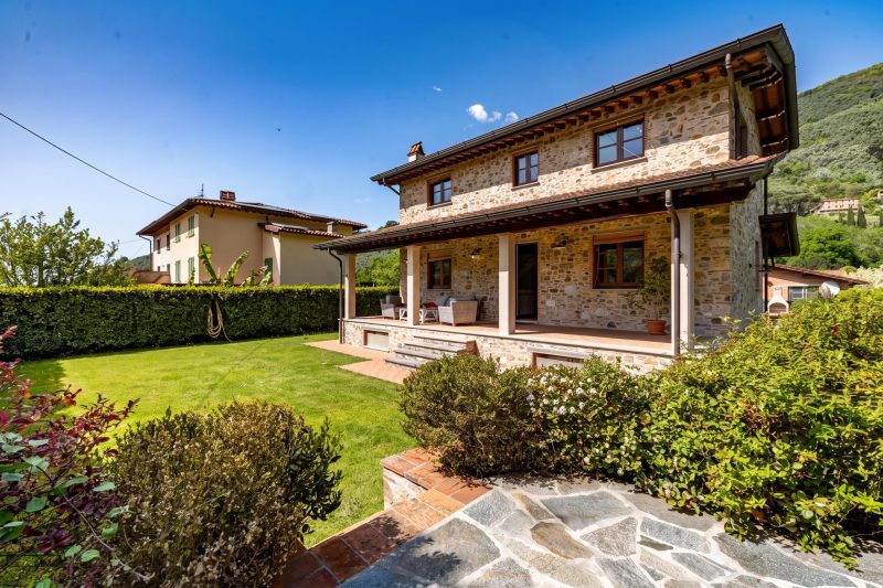 Villa Vittoriano - Tuscan Villa for 7 with Jacuzzi