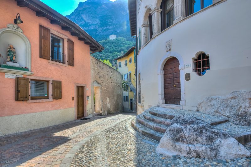 Casa Francesca - Oldtown Apt in Riva del Garda