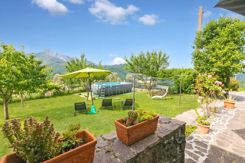 Casa Sant'Anna with Pool - in Garfagnana