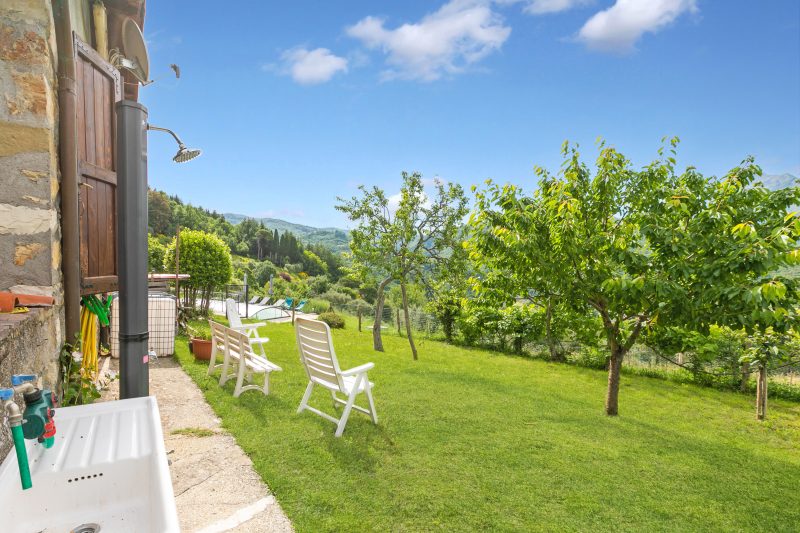 Casa Sant'Anna with Pool - in Garfagnana