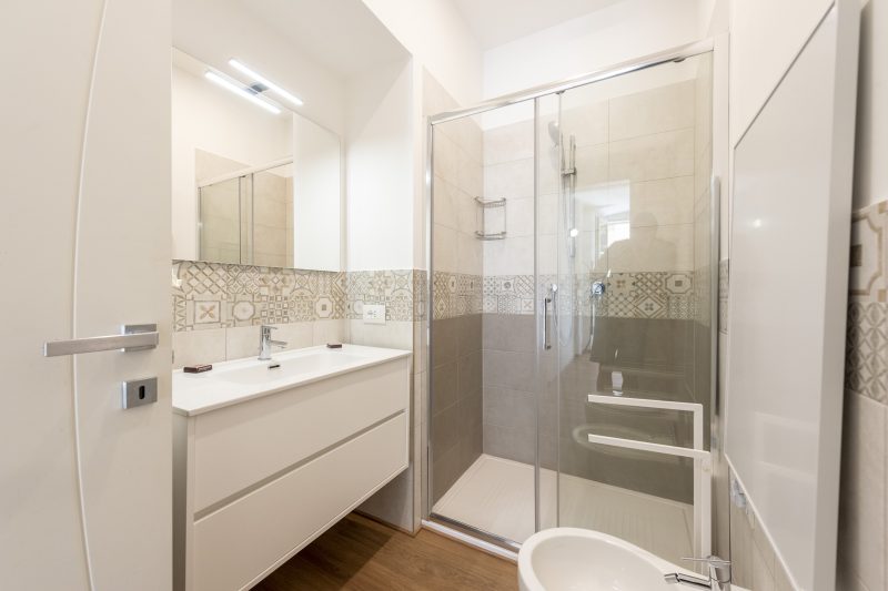 Central Apartment with Private Parking in Genova