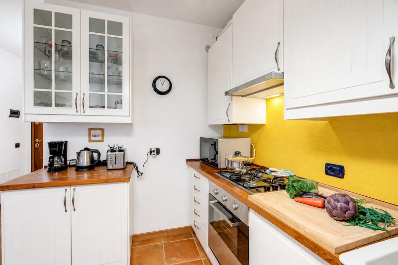La Madonnina Apartment for 2 in Tenno