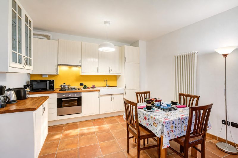 La Madonnina Apartment for 2 in Tenno