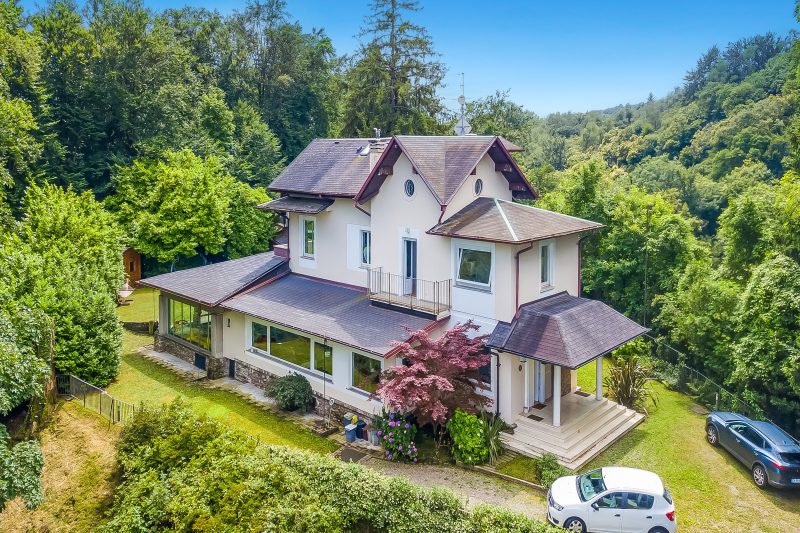 Il Gioiellino: Lake Maggiore Villa with Inside Pool and Sauna