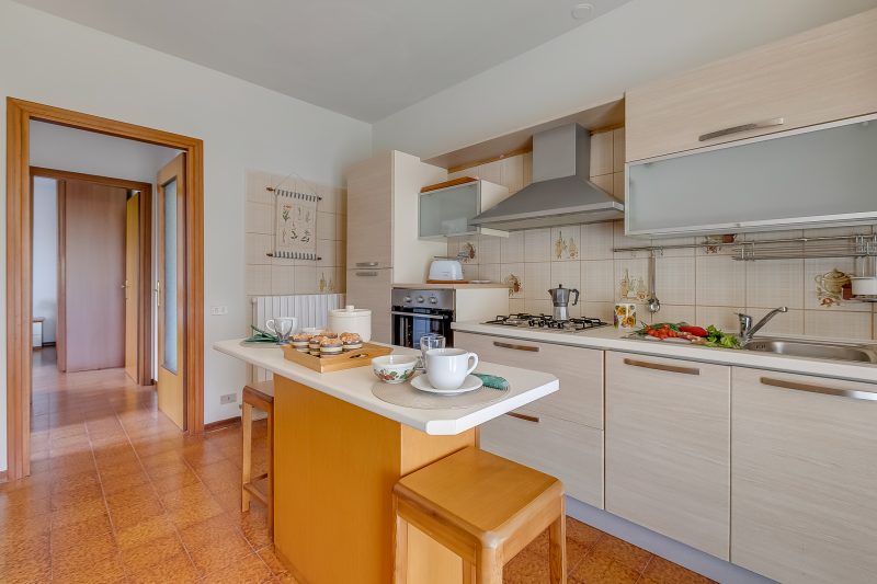 Apt. Giulia: Sunny Terrace and Lake View in Laveno