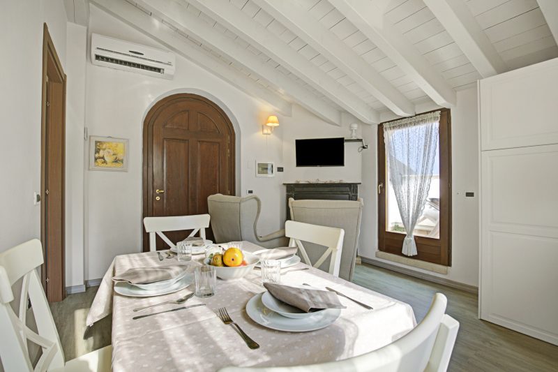 Two Bedroom Apartment With Pool