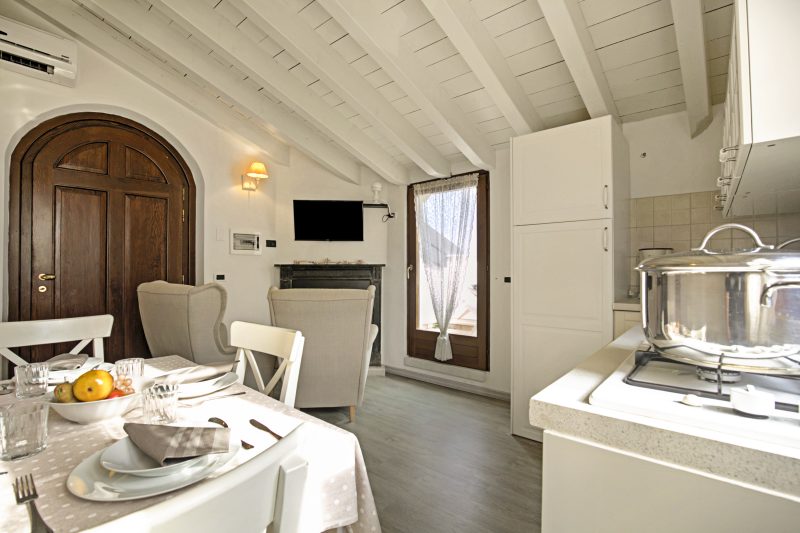 Agriturismo Apartment Torre heated pool