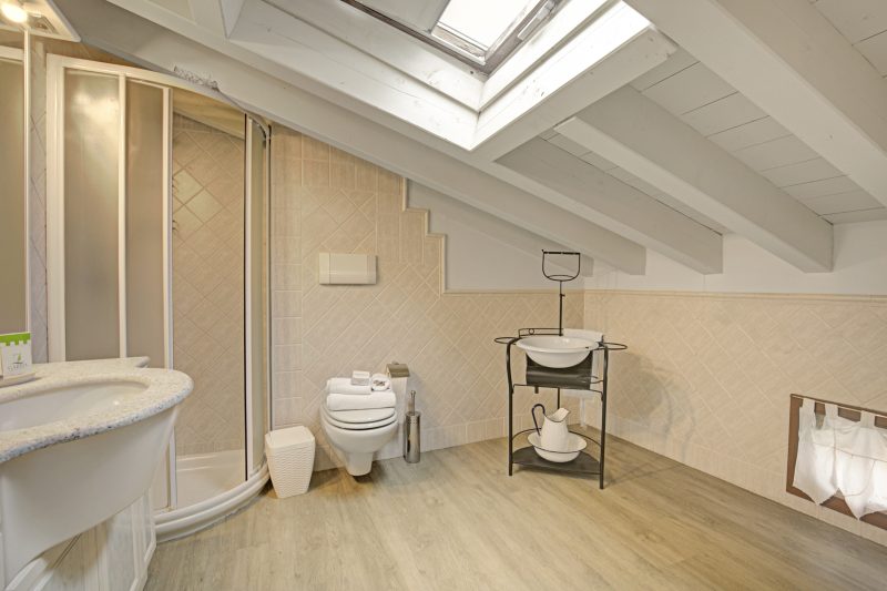 Two Bedroom Apartment With Pool