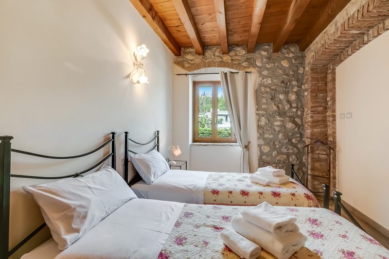 Two Bedroom Apartment Cascina Crocelle