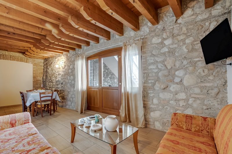 Agriturismo Apartment Vigilio heated pool