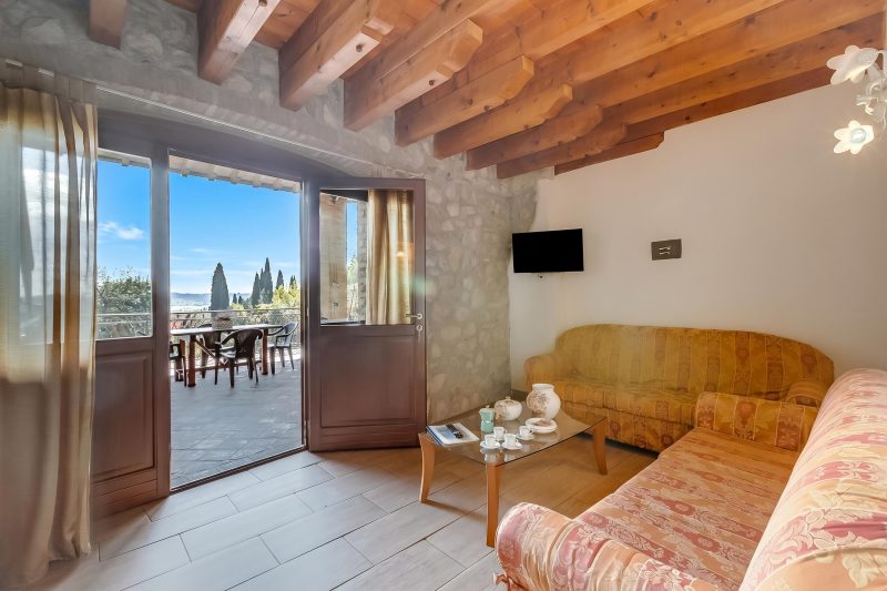 Agriturismo Apartment Vigilio heated pool