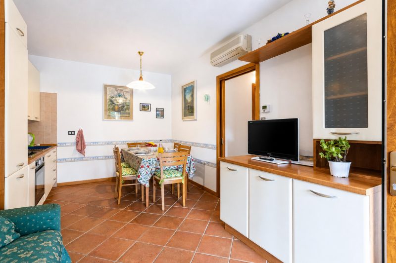 Casa Zini- Apartment with Shared Pool & Garden